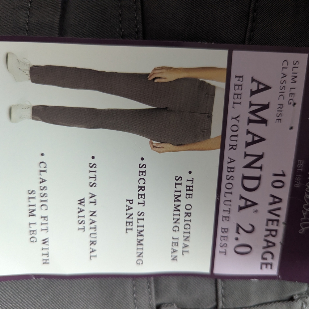 Gloria Vanderbilt Amanda 2.0 Slim Leg Jeans in Blue